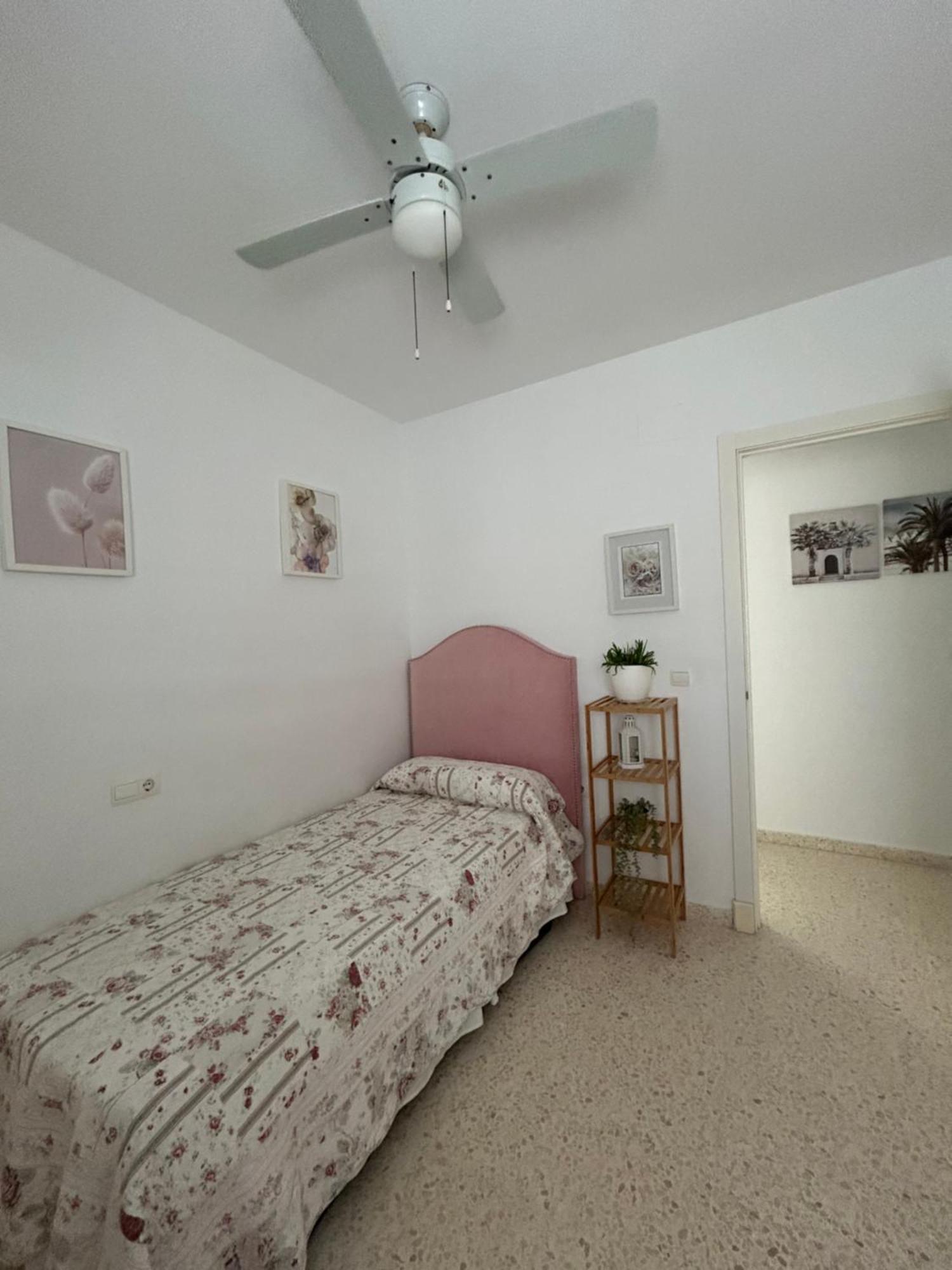 Atico Bajo Guia Apartment